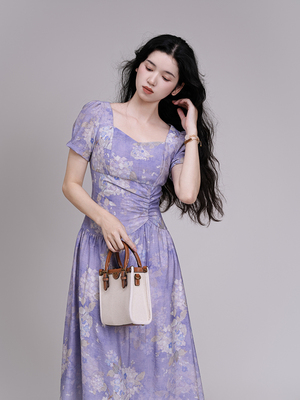 taobao agent Retro fitted brace, long dress, french style, square neckline, mid-length, flowered
