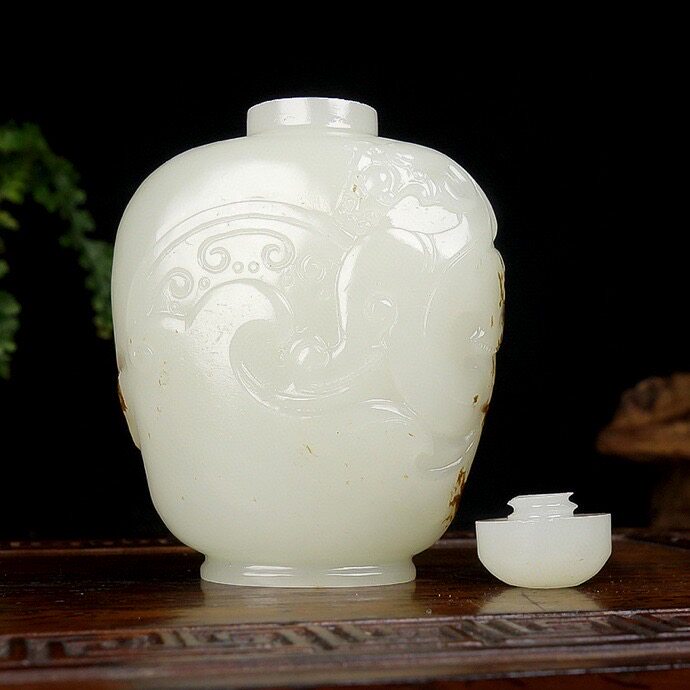 美品 鼻煙壺 和田玉 珍蔵品　新疆産ホータン玉（水墨色）鼻煙壺 和田玉“鼻烟壶”有什么魅力？_搜狐网