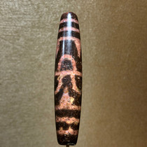Tibetan Tianzhu ancient elephant Male Tianzhu Vajra Tianzhu old material full of cinnabar old weathered pattern black and white