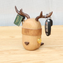 Deer see solid wood key holder Creative cute pet wooden desktop ornaments storage rack earphone rack Jewelry rack storage rack