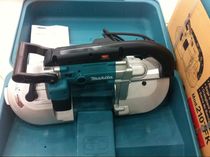 Makita portable rechargeable band saw machine 2107FK portable band saw cable band saw machine