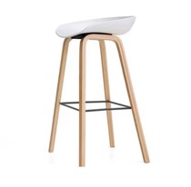 Nordic Fashion Net red solid wood bar chair creative bar modern simple front desk high stool office bar chair