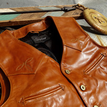 At the end of the season the American retro tooling leather vest head layer oil wax cowhide mens and womens vests
