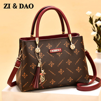 2021 autumn and winter new fashion tide large capacity senior sense mother Hand bag ladies Joker crossbody bag foreign atmosphere