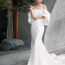 Shoulder light wedding dress 2021 new bride go out yarn simple satin fishtail toast dress