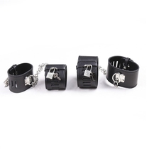 Sex adult products SM props bondage toy black with lock tie hands and feet binding hand buckle skin sex circle