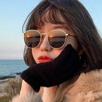 Sunglasses female summer seaside driving Sun sunsun glasses summer Net red ins street photography glasses big face thin advanced feeling