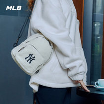 MLB official male and female couples lamb velvet backpack NY satchel cute fashion 21 autumn and winter new BKS02