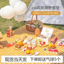 Picnic mat outdoor moisture-proof mat thickened portable outing waterproof mat ins Wind picnic cloth lawn picnic mat