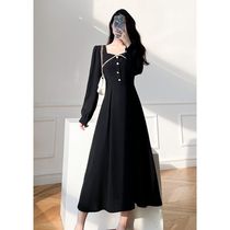 2021 early autumn new skirt French retro Hepburn style little black dress temperament waist slim high feel dress