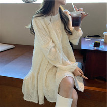  Spring 2021 new female French can be sweet and salty gentle wind loose and thin temperament white lace dress