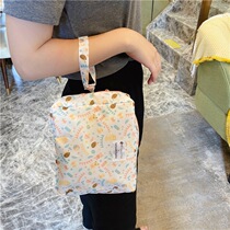 Baby waterproof baby hanging bag diaper bag urine not wet out to contain bag crib clothes pee sheet portable bag