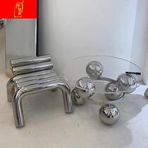 Extremely Simple Stainless Steel Mesh Red Stool Chair Creative Glass Tea Table Acrylic Table Master Design Modern Clothing Shop