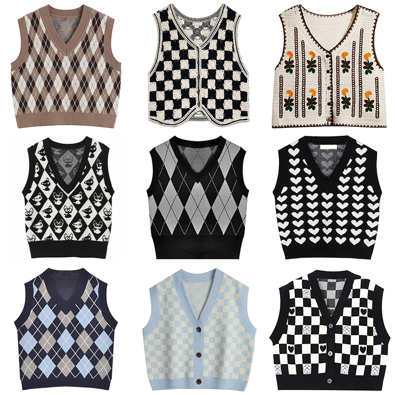 Spring Vintage V-Neck Vest Women's Autumn/Winter 2023 New Layup Knitted Checkerboard Cardigan Sweater Winter