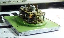 (Antique)Alarm clock public-private joint venture Shanghai Far East Factory Zhongzi Brand square four-needle machinery rare