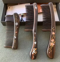 Carpenter Tan gift box with tooth comb lotus flower Ying Lily Ebony ebony black sandalwood inlaid shell craft creative gift