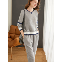 Casual suit womens autumn 2021 new womens fashion retro foreign style early autumn thin sports two-piece tide