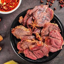 Hebei local specialty authentic River donkey meat cooked food vacuum ready-to-eat spiced stewed meat with skin cooked donkey meat