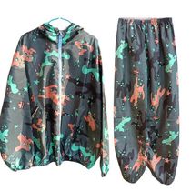 Dust-proof working clothes split clothes fed pig oil-resistant and odorous new two-piece cover clothes