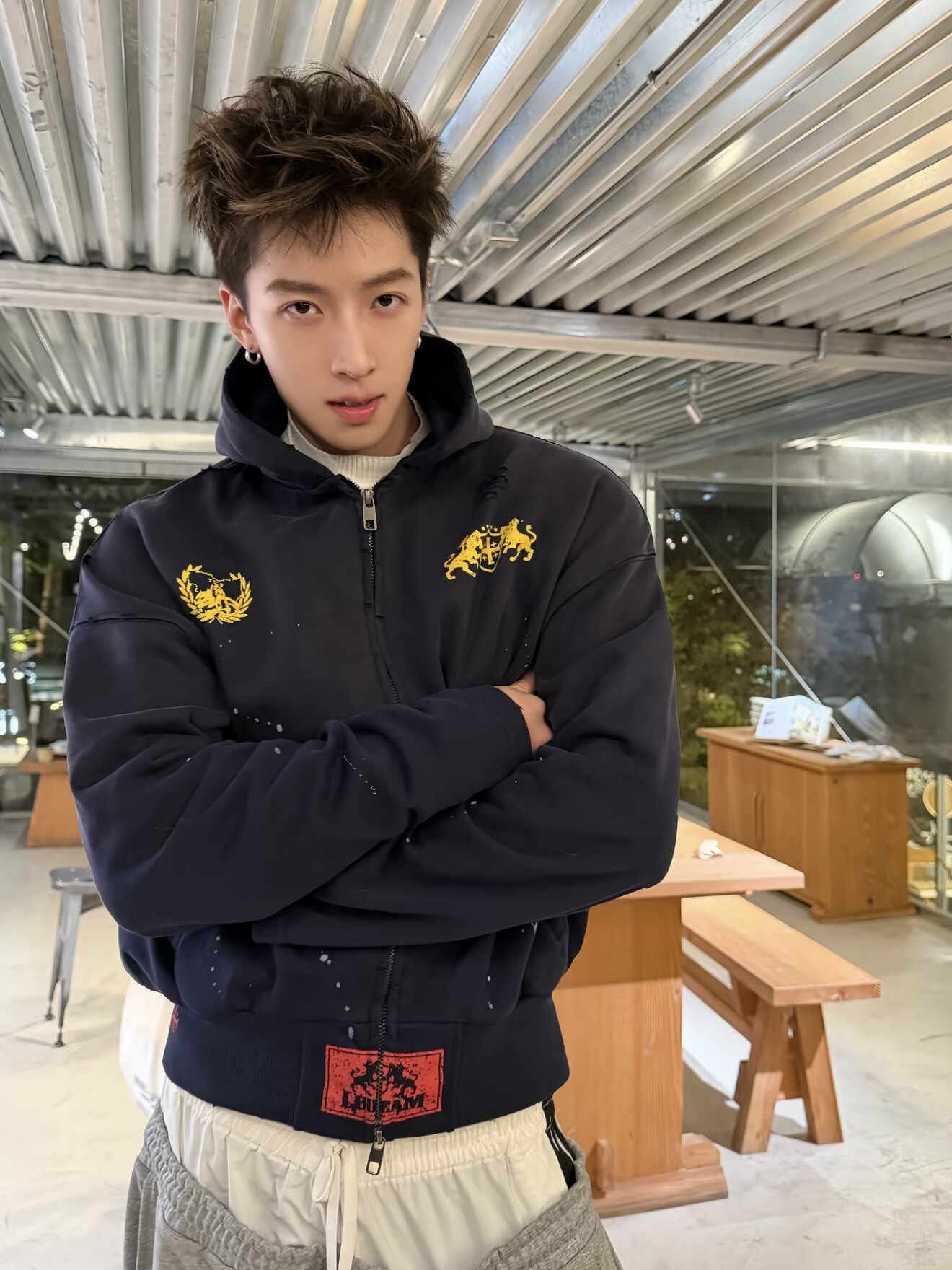 水洗做旧拉链卫衣-水洗做旧拉链卫衣促销价格、水洗做旧拉链卫衣品牌- 淘宝