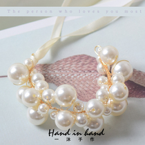ins handmade high-end bridal wrist flower beautiful bright pearl wedding gift hand flower European Baroque bracelet