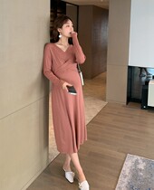 Pregnant women tide mother does not show belly spring and autumn 2021 Korean version of spring and autumn new fashion modal mid-length thin dress