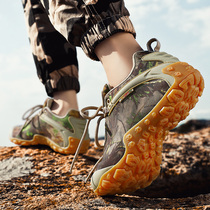 Large size camouflage hiking shoes women waterproof non-slip outdoor shoes wear-resistant light mountain climbing shoes men breathable desert hiking shoes