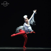 The call of the childrens dancing and dancing and dancing costumes wings to serve the small birds with winged wing Lingyun performance clothes