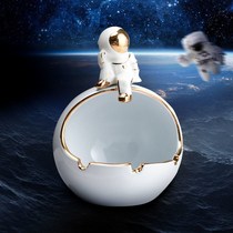 High-end Ashtray Creative Ashtrays Home Living Room Office High-end Creative Astronaut Women Cute Ceramics Nordic