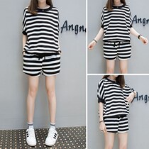 Hong Kong 2022 Summer Big Code Womens Dress Striped Short Sleeve Loose Casual Sportswear Suit Womens Two Sets