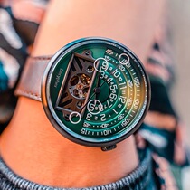 DECCYPHER Male Manipulator Watch Fully Automatic Green Water Ghost Personality Fashion Light Extravagant Waterproof Hollowed-out Green Men Table