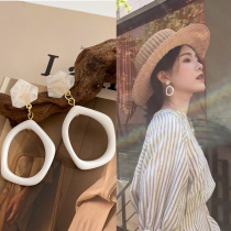 2021 new summer high-end earrings female temperament atmospheric earrings Net red hot earrings niche niche design sense tide