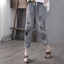  Han Suoyi retro literature and art spring and summer new embroidered three-point pants womens jeans womens thin feet harem pants