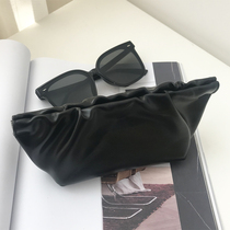 ins new portable anti-pressure storage bag pu soft leather bag sun sunglasses cloud dumpling bag female glasses case black