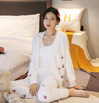 A D Hepburn ~ Red Book recommended pajamas women autumn and winter coral velvet cherry sweet cardigan three-piece set