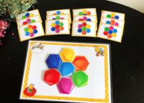 Early education puzzle toy color recognition and matching small bee honey collection game intelligence development buyer cutting