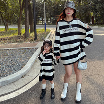  Different parent-child clothing 2021 new trendy autumn mother-daughter clothing medium and long striped sweater Western style knitted dress