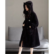 Fashion blogger ~ knock soft waxy foreign style long coral velvet Robe Women winter warm plus velvet thick hooded pajamas