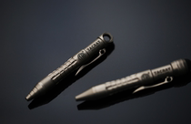 Tai Rui TACRAY mini version multifunctional titanium stylus Bolt pen defense pen tactical signature pen EDC