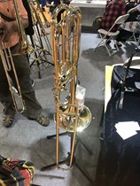High-end double piston bass trombone multi-tone