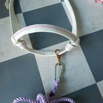 The size of the cow bridle can be adjusted. The reins with buckle swivel are very strong. The rope is 2 3 meters long.