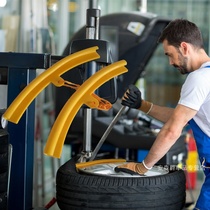 Tire machine accessories Daquan Plastic car tire rim protection sleeve bird head protection gasket repair trolley