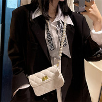 Bag 2021 new womens bag summer shoulder bag French niche light luxury brand leather black pearl bag Joker