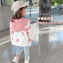 Girls  hooded stormtrooper spring and autumn new 2021 female baby casual medium-long windbreaker childrens foreign style coat