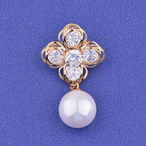 Fashion pin small brooch zircon pearl corsage decoration suit underwear swimsuit buckle pin super flash high-end accessories flower
