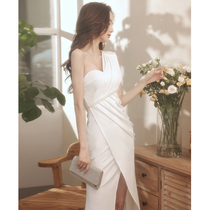 Evening dress female summer 2021 new high-end temperament senior heavy industry banquet host long white sexy one shoulder