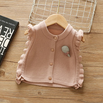  Baby vest 2021 autumn new girls knitted wool vest Korean version of the top to wear outside the female baby autumn trend