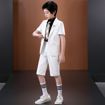 Childrens suit suit host boy dress handsome male baby suit daily short sleeve catwalk show show tide