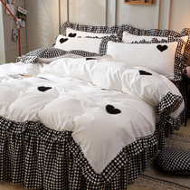 Korean version of love black and white grid four-piece cotton cotton 60 princess style bed skirt bed cover does not ball or fade
