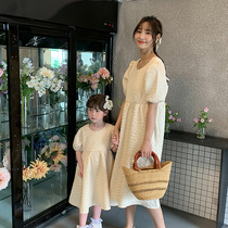 Super-fairys pro-daughter dress Xia Bubbles Sleeves dress Mother woman dress Korean version Fashion foreign air Long dress girl Skirt Tide
